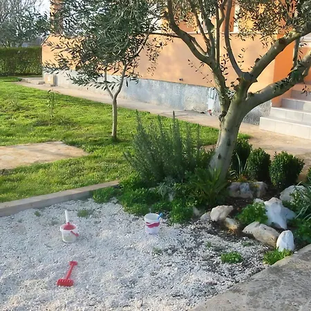 Apartment Oleander App Pula A2