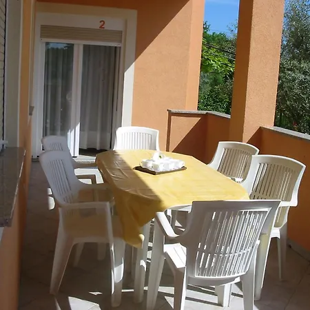 Apartment Oleander App Pula A2